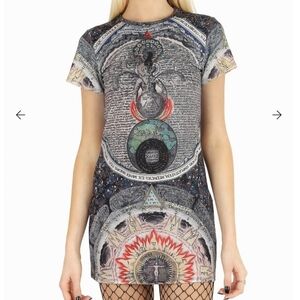 BM Eternal Wisdom Tee Dress